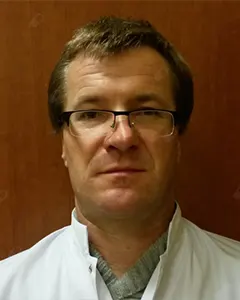dr Krzysztof Białas - specjalista chorób wewnętrznych i internista